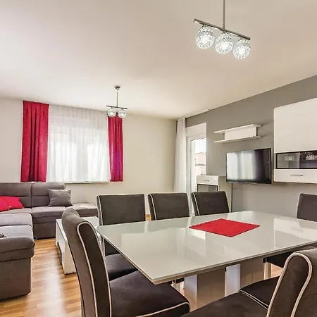 Three-bedroom In Daire